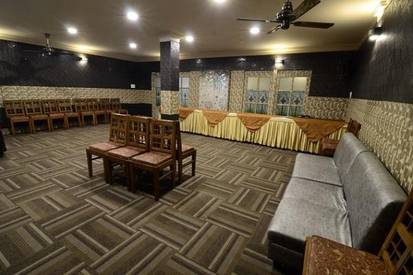 Hotel Little Palace Dibrugarh Exterior foto