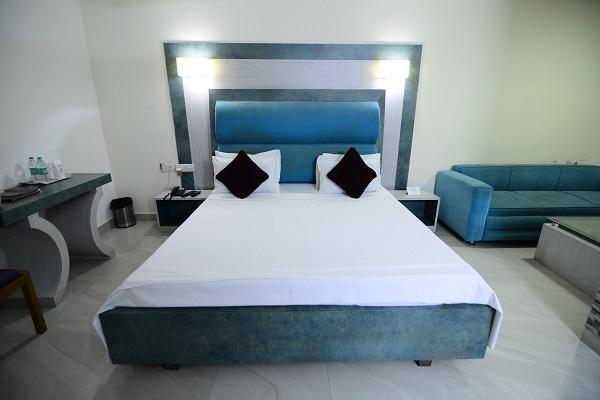 Hotel Little Palace Dibrugarh Exterior foto